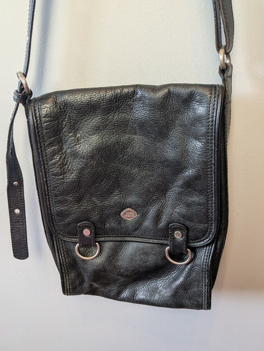 THE TREND Vintage Black Leather Bag Shoulder Or Crossbody Adjustable Strap